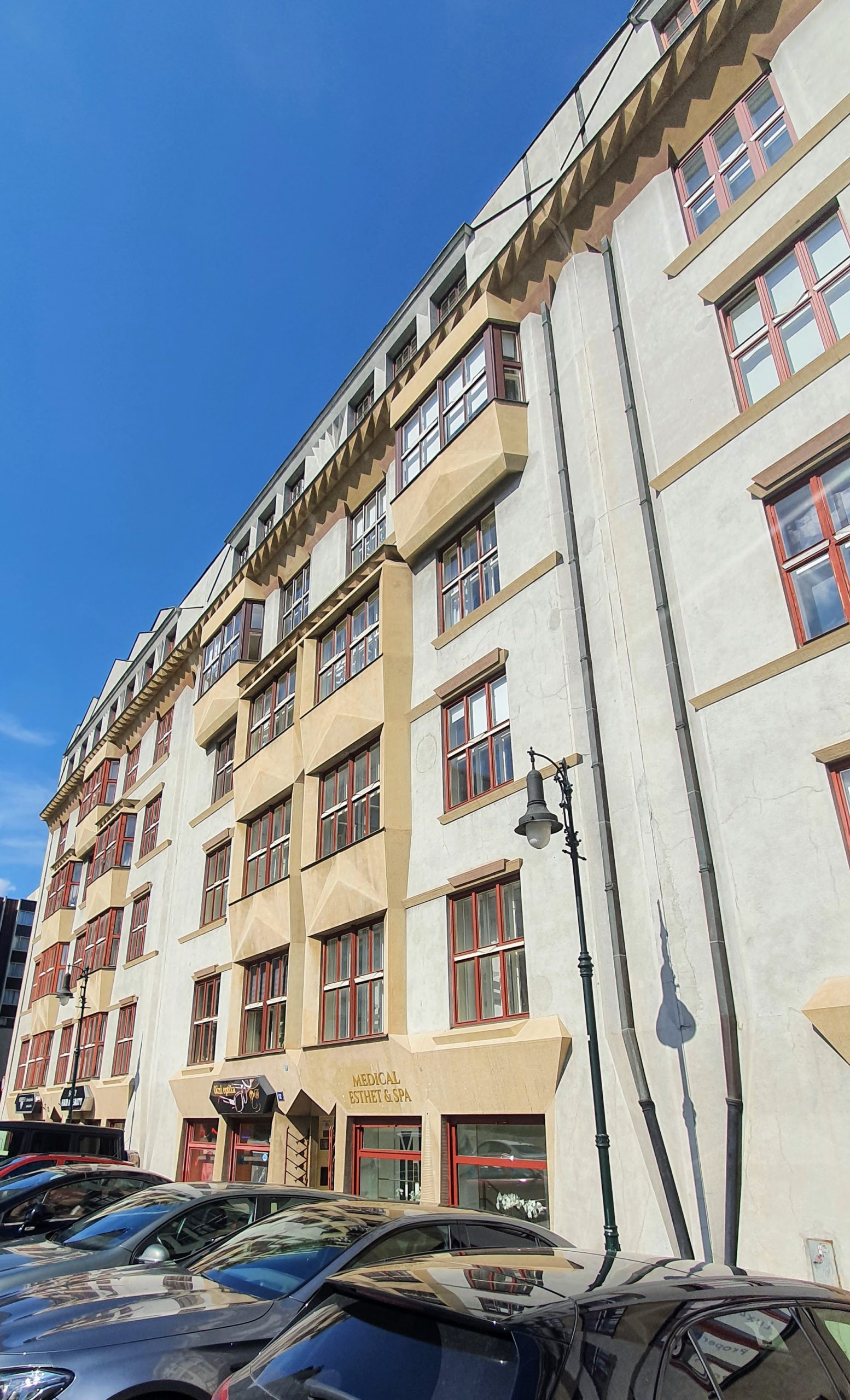 Elišky Krásnohorské 1021/12, Praha 1